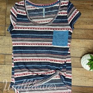 (Sold) WALLFLOWER | Scoop Neck Striped Tee Shirt